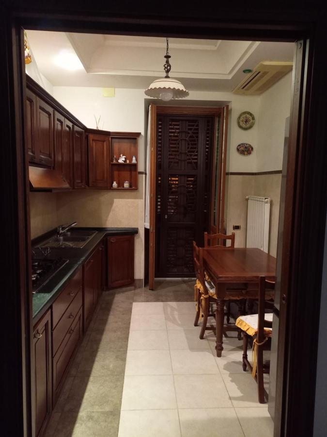 Appartamento Deluxe Centrale, Geata Exterior foto
